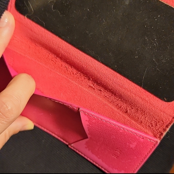 Auth. Louis Vuitton Monogram iPhone 6 or 7 or 8 phone case - Picture 9 of 13